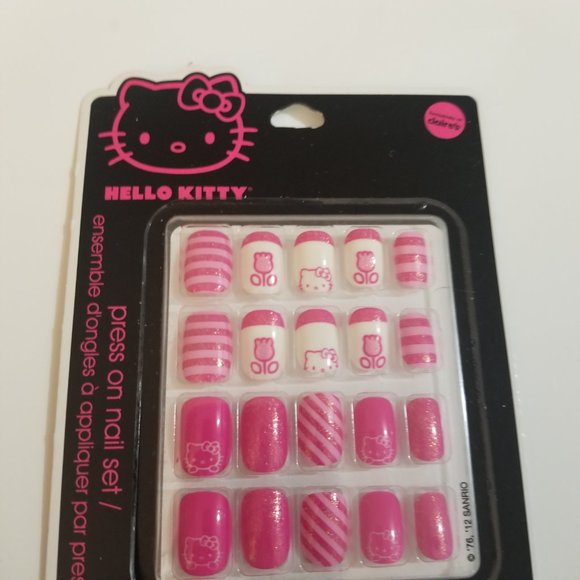 Girls Hello Kitty Press on Nails - Picture 5 of 10